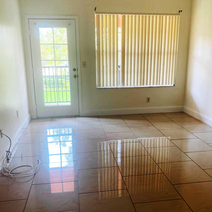 100 Sw Peacock Boulevard - Photo 5