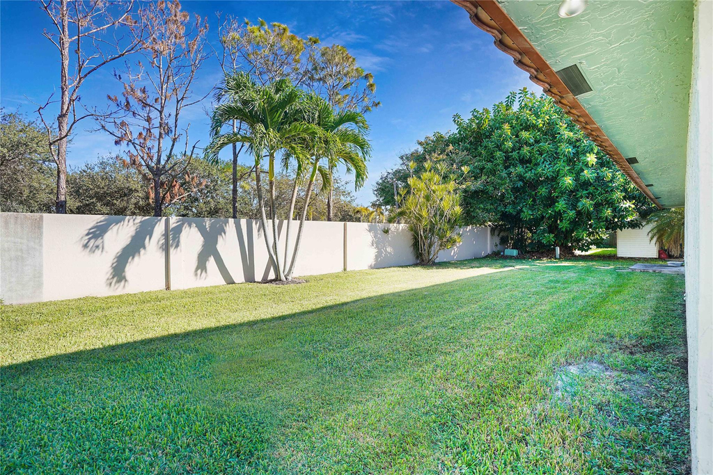 7831 Nw 71st Court - Photo 4