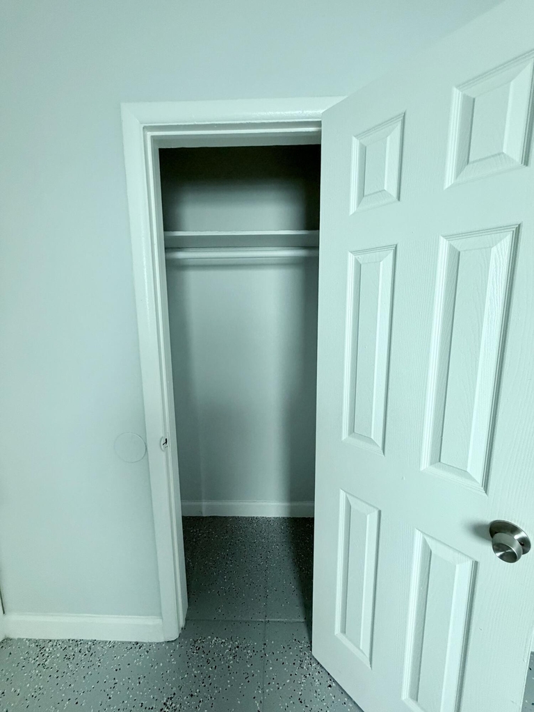 1007 N Tamarind Avenue - Photo 8