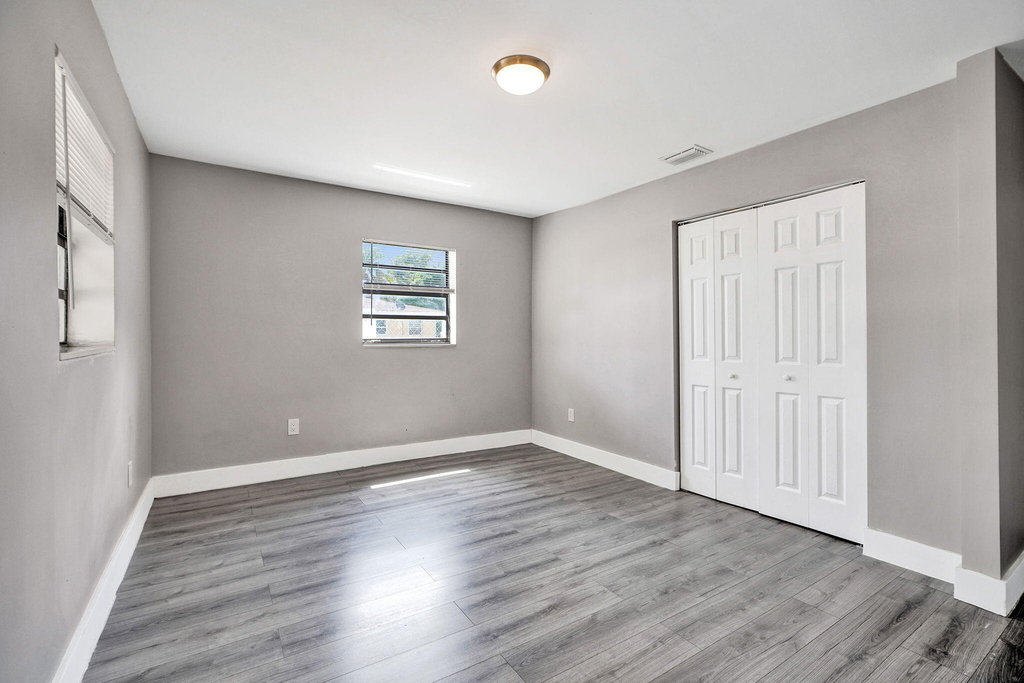 8224 Nw 1st Place - Photo 28