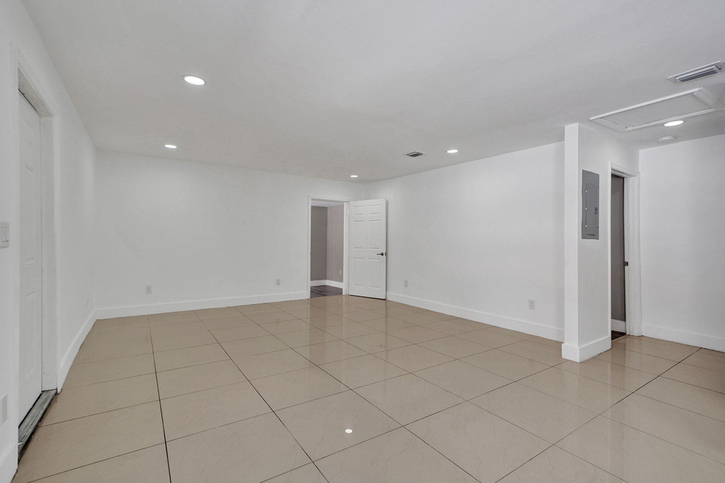 8224 Nw 1st Place - Photo 8