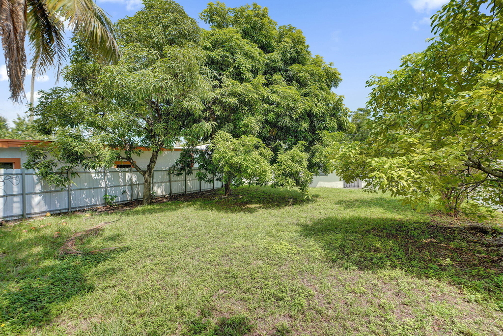 8224 Nw 1st Place - Photo 44