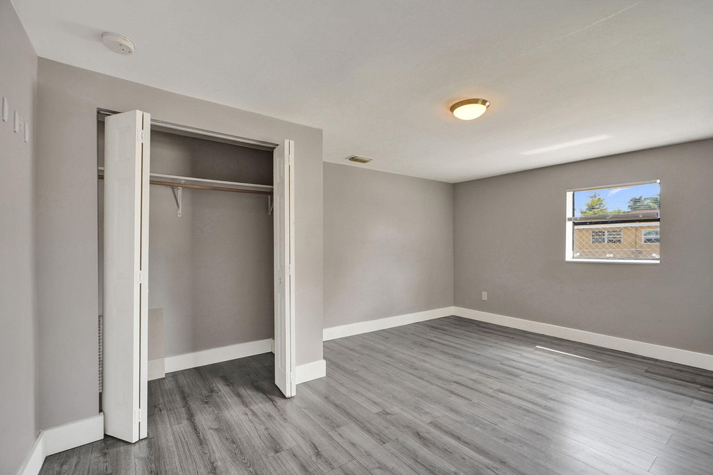 8224 Nw 1st Place - Photo 19