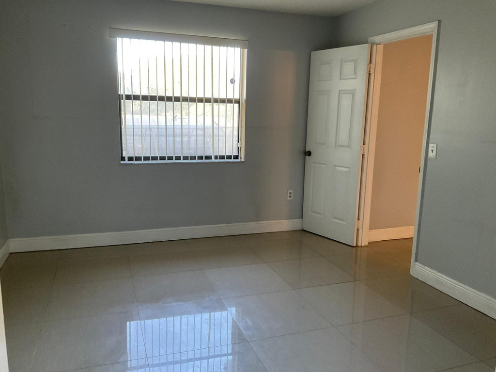 9157 Nw 1st Court - Photo 19