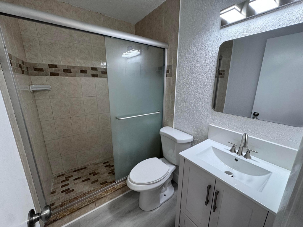 11001 Royal Palm Boulevard - Photo 12