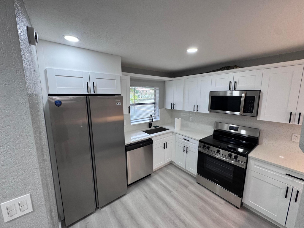 11001 Royal Palm Boulevard - Photo 1
