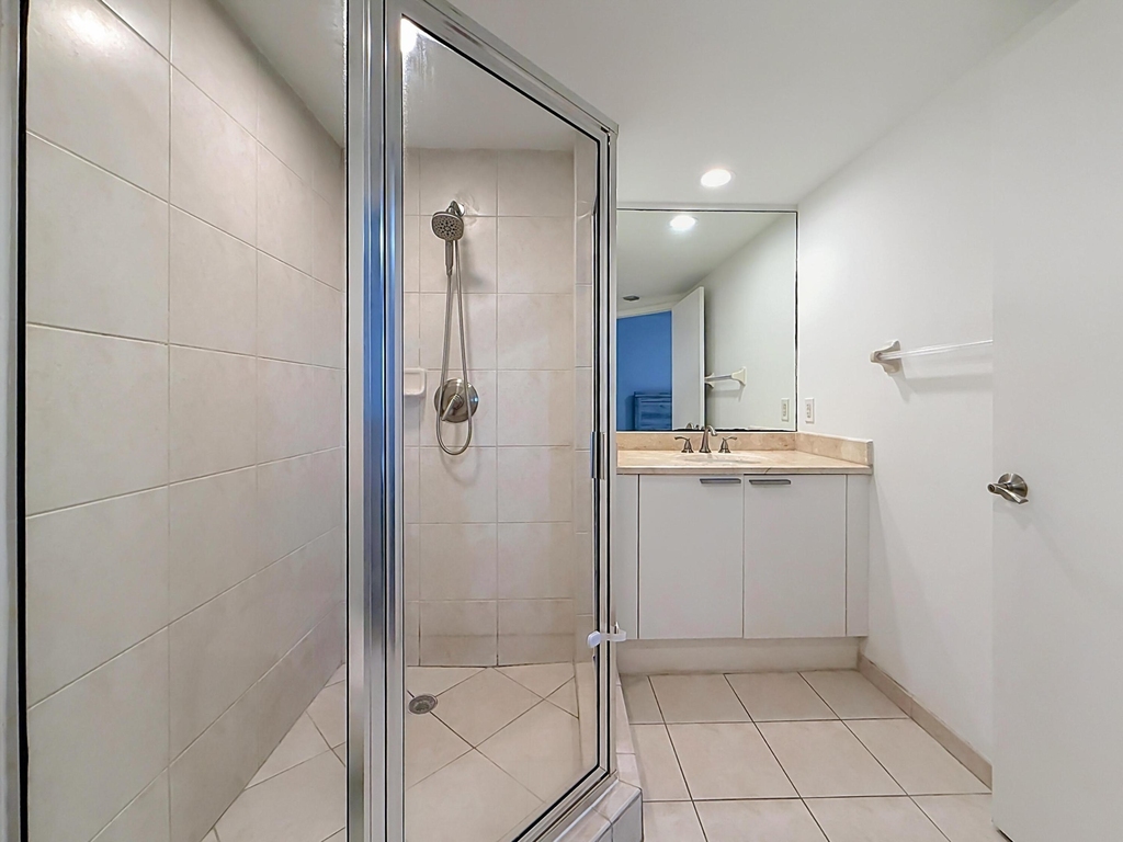 14951 Royal Oaks Lane - Photo 9