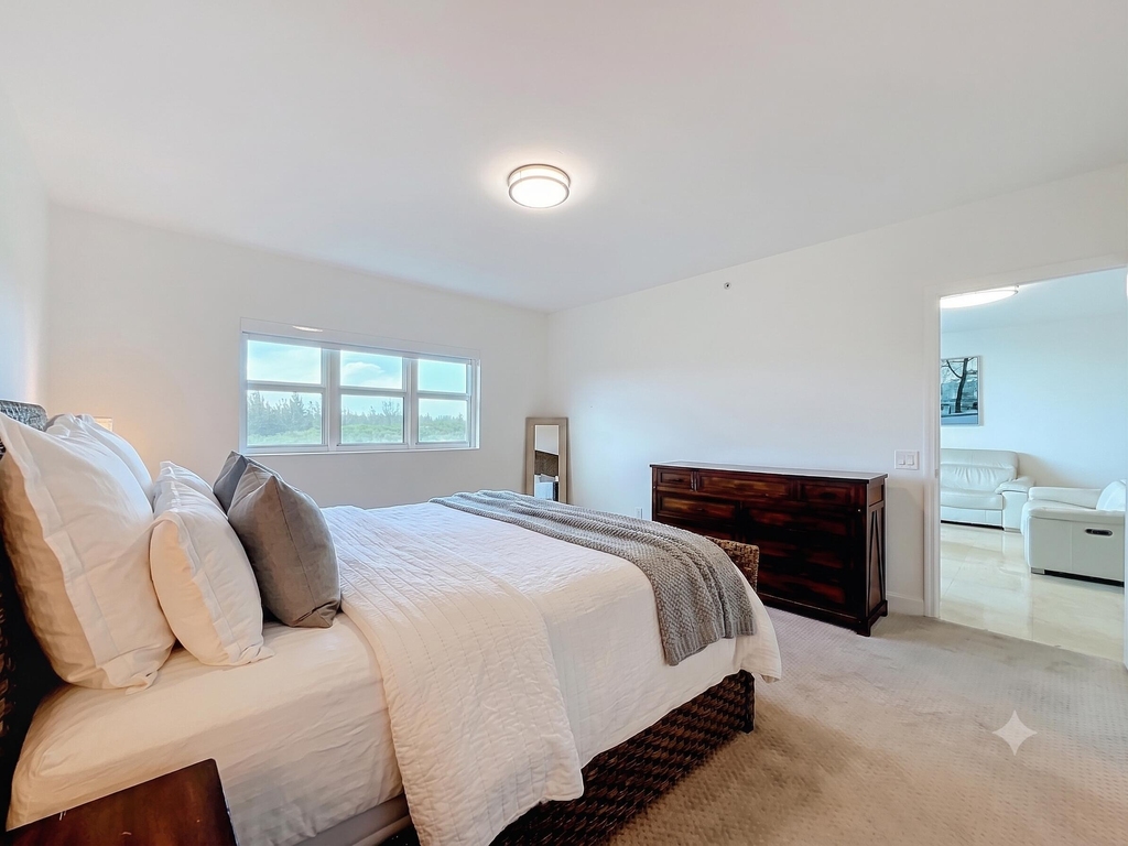 14951 Royal Oaks Lane - Photo 2
