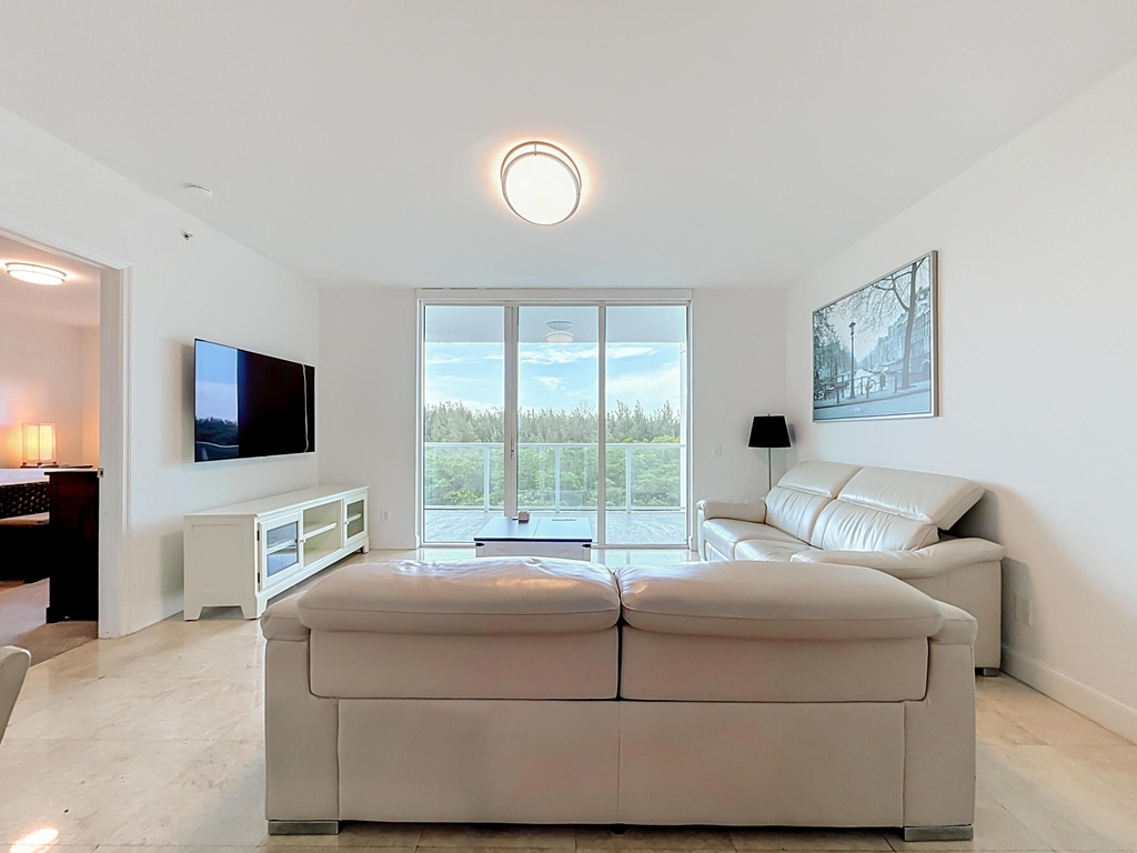 14951 Royal Oaks Lane - Photo 17