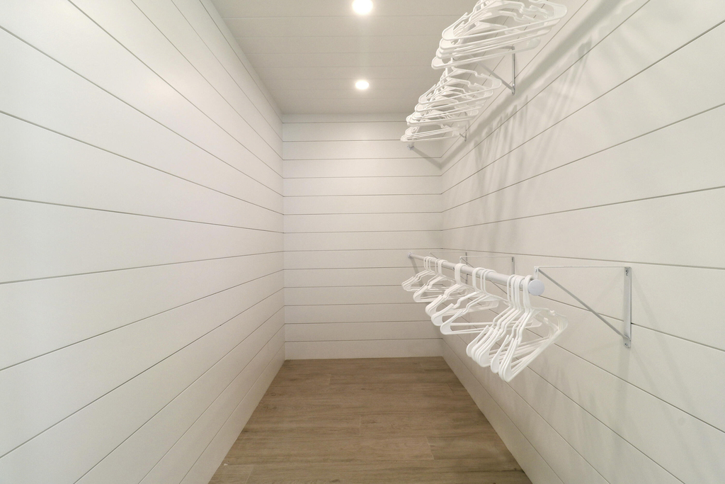 2443 E Edgewater Drive - Photo 47
