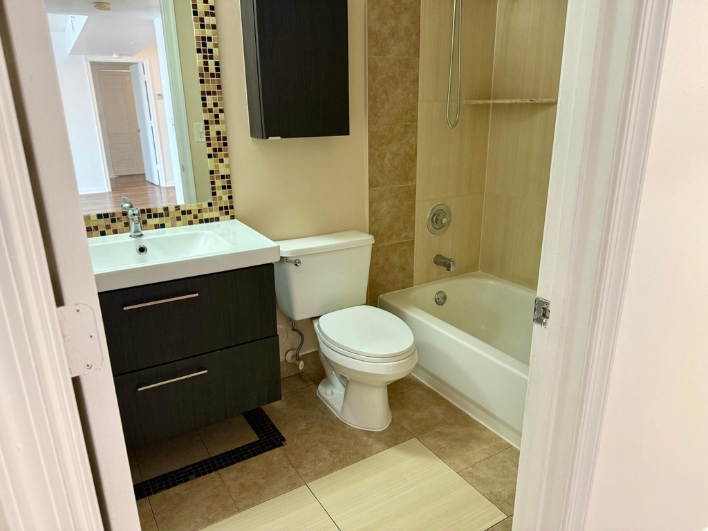 1450 Se 3rd Avenue - Photo 14
