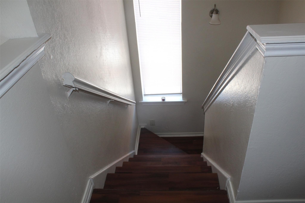 9809 Walnut Street - Photo 22