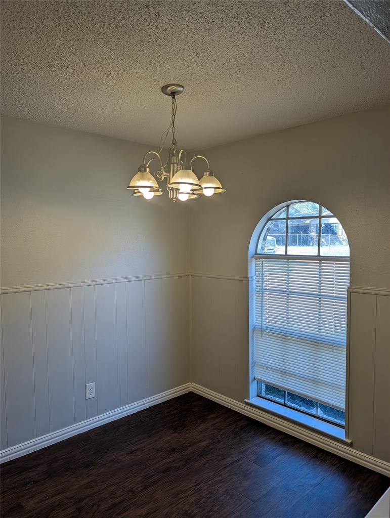 5124 Sears Drive - Photo 7