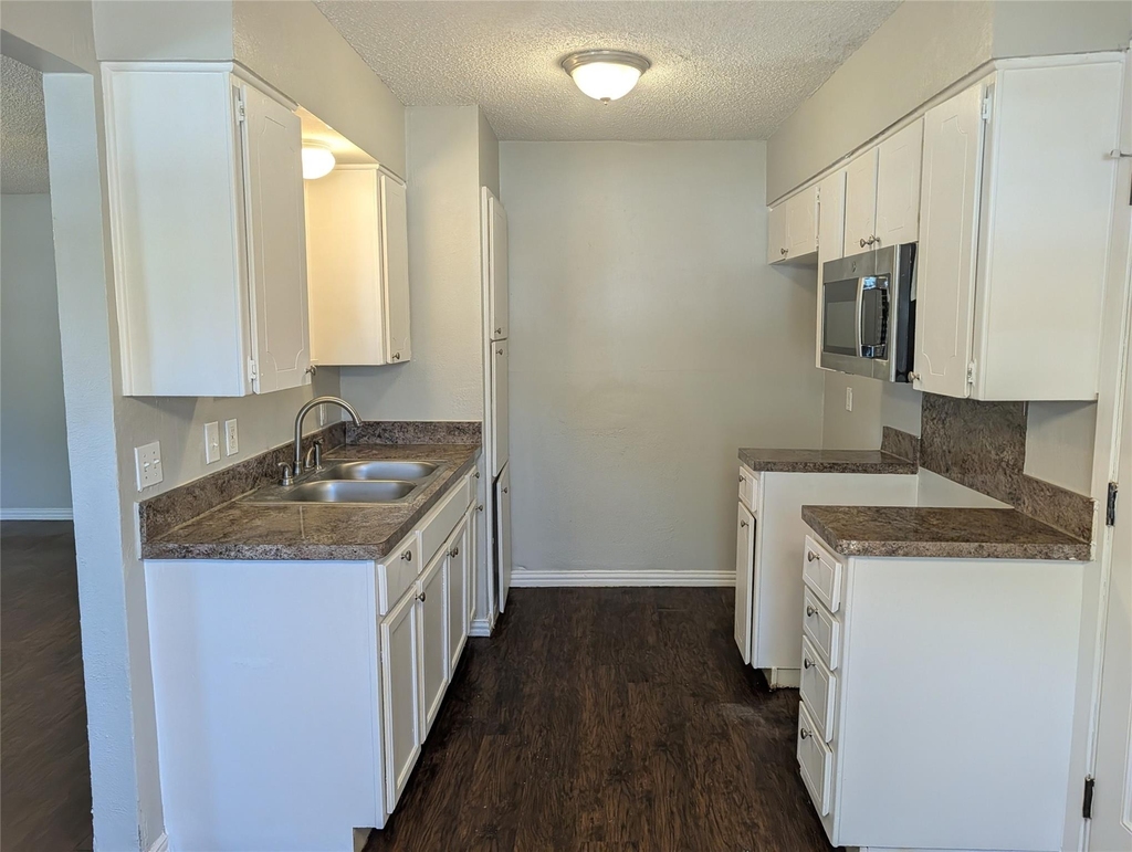 5124 Sears Drive - Photo 6