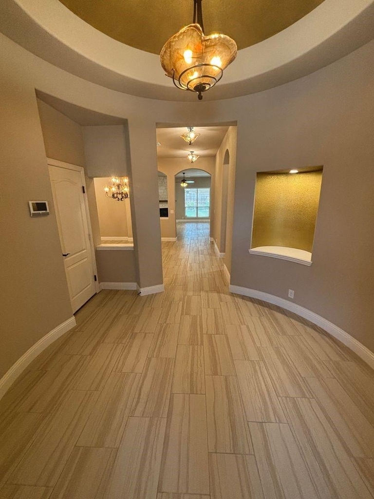 1104 Canterbury Lane - Photo 13