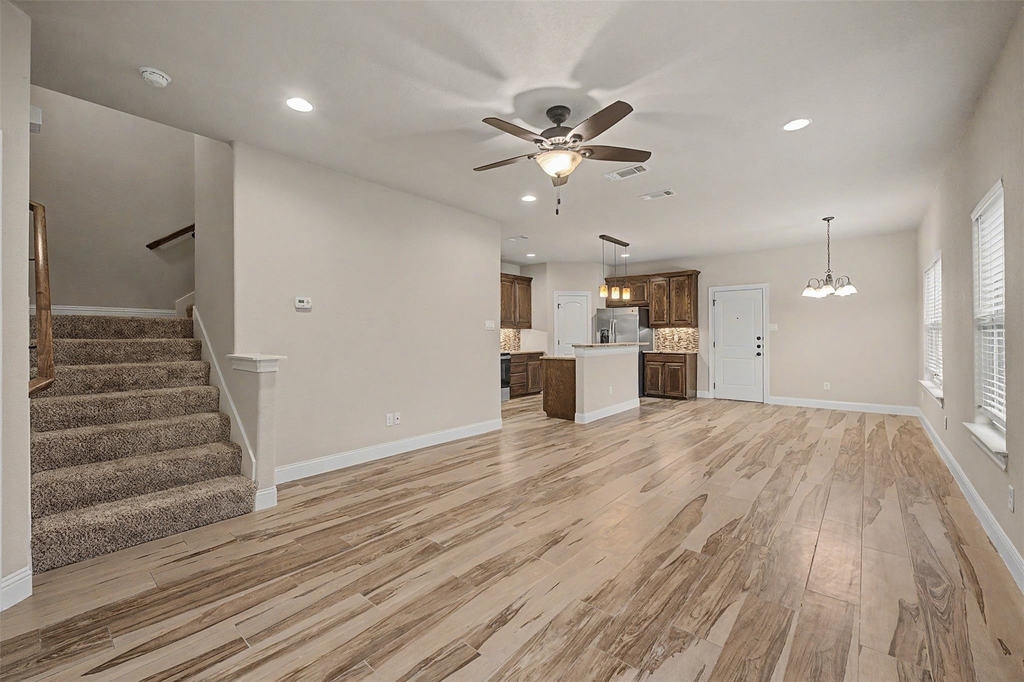 7905 Butler Court - Photo 3