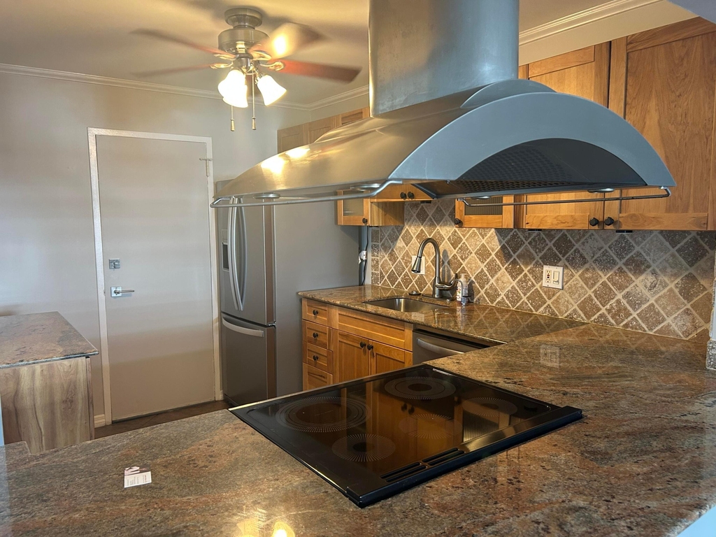 5100 Dupont Boulevard - Photo 2
