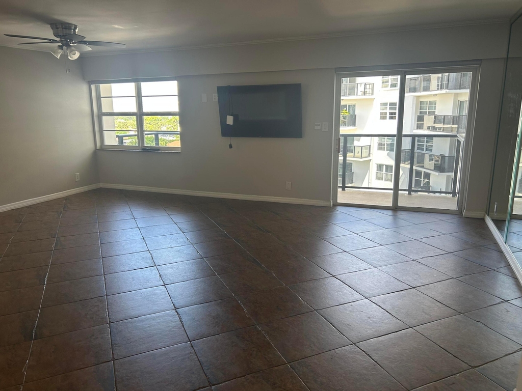 5100 Dupont Boulevard - Photo 4