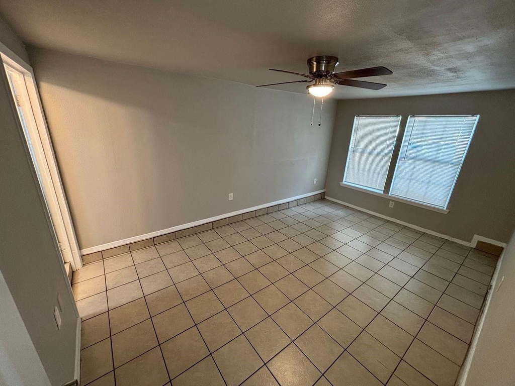 2522 Cunningham Street - Photo 11