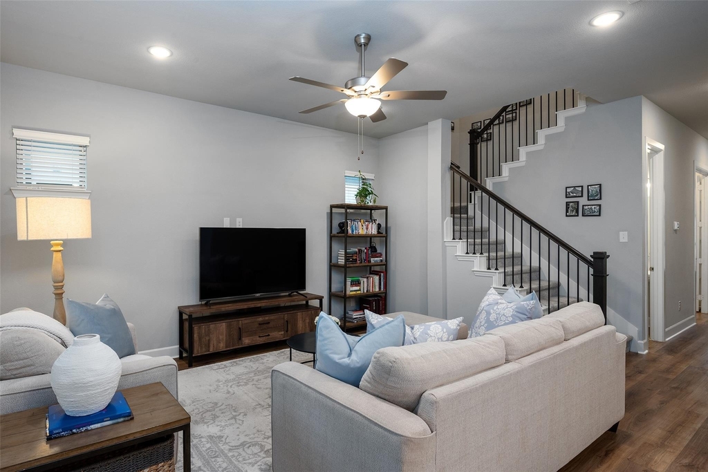 3436 Evening Petal Lane - Photo 8