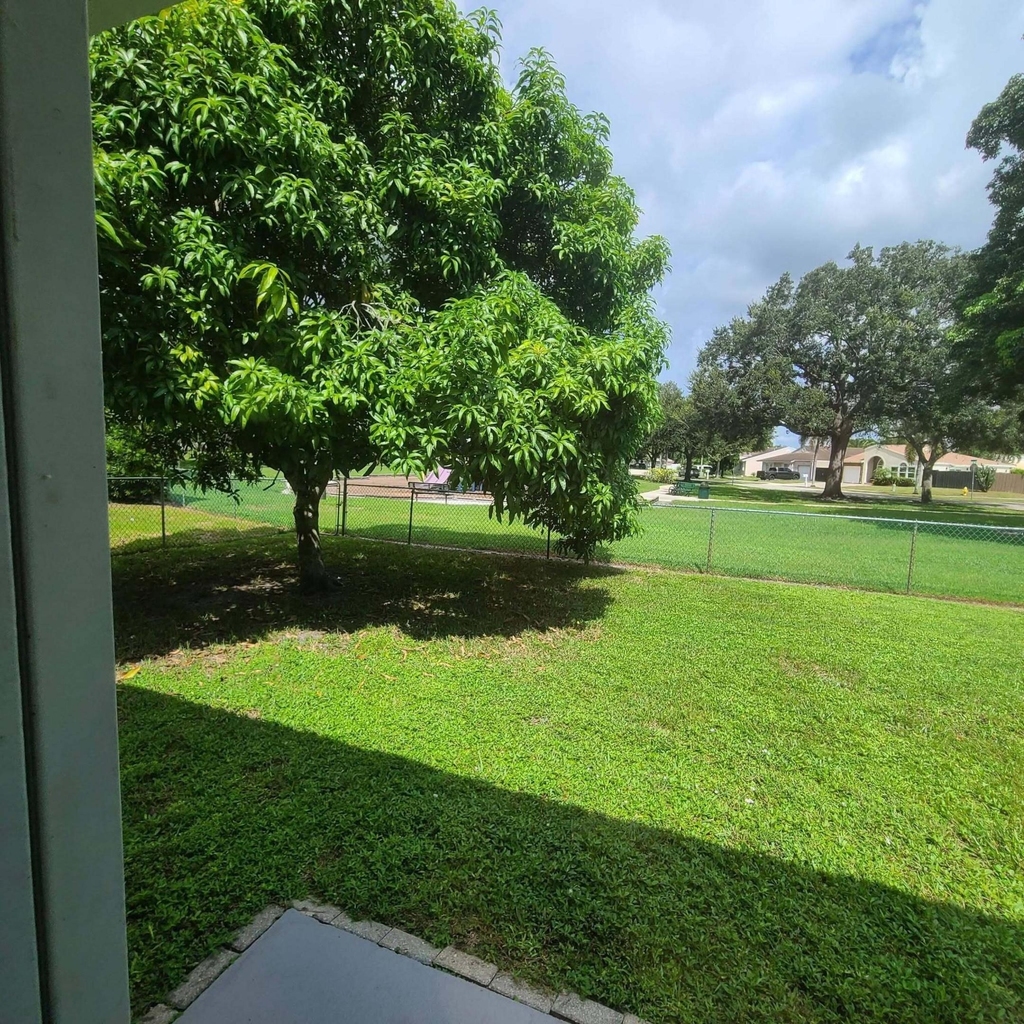 9947 Sw 59th Court - Photo 14