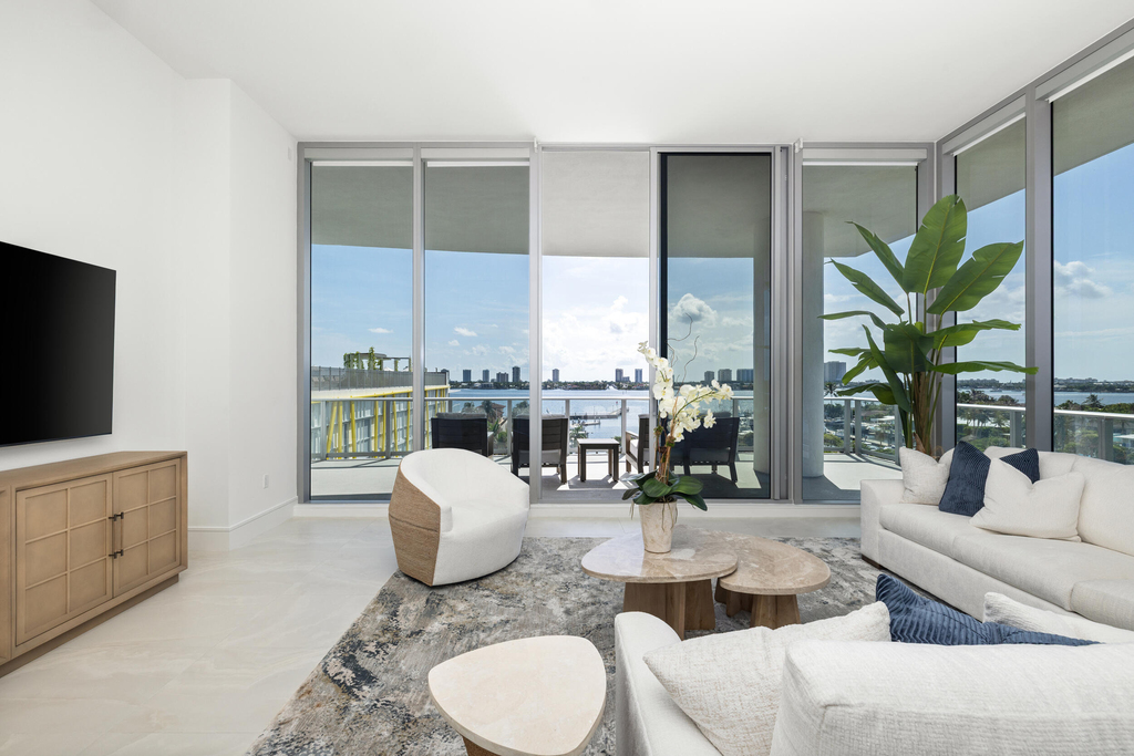 220 Lake Shore Drive - Photo 20