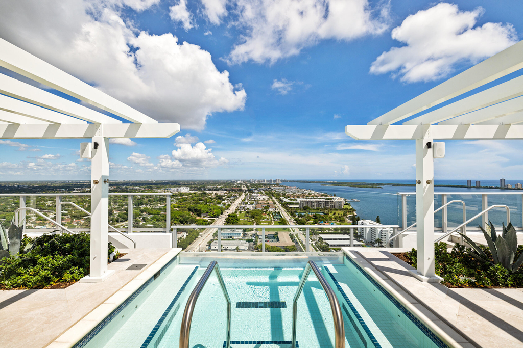 220 Lake Shore Drive - Photo 41