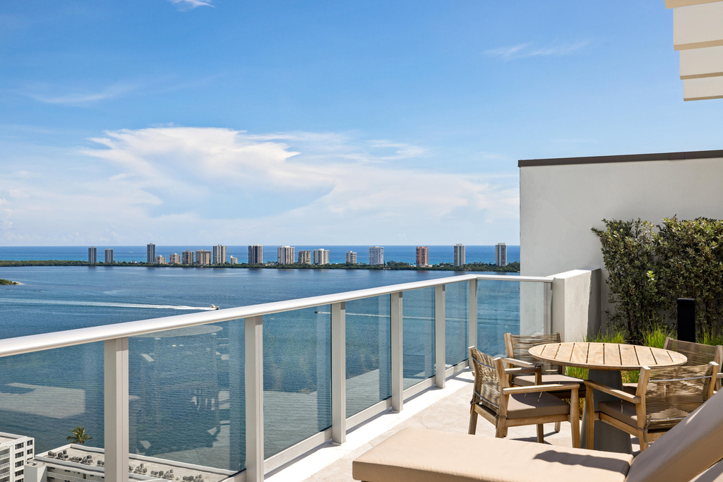 220 Lake Shore Drive - Photo 54