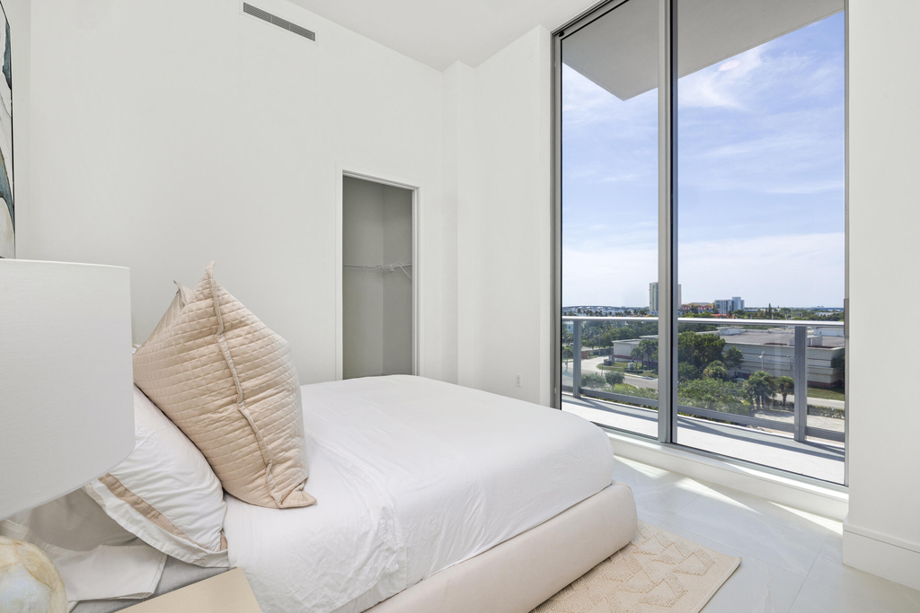 220 Lake Shore Drive - Photo 28