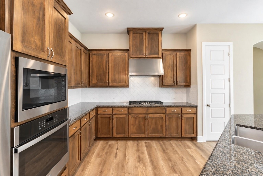 1621 Rose Willow Way - Photo 8