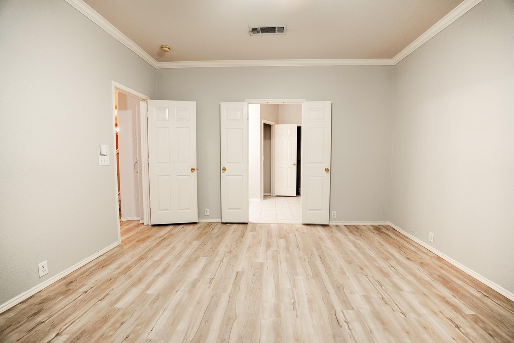 11354 Still Hollow Drive - Photo 9