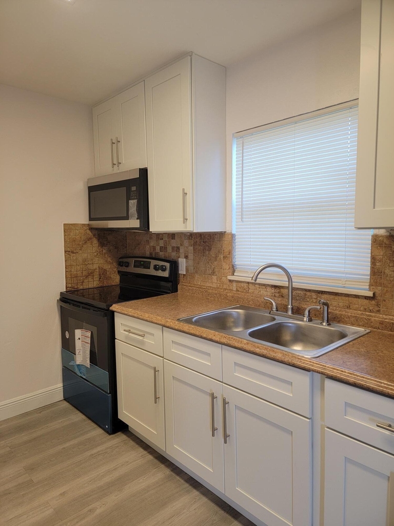 1775 Highland Avenue - Photo 19