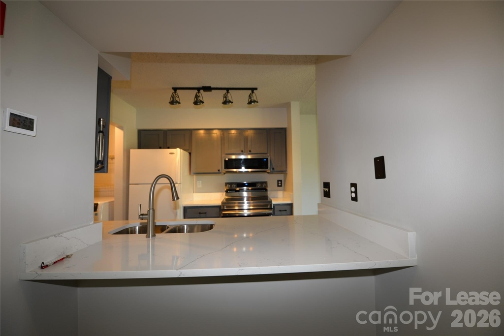 11163 Harrowfield Road - Photo 15