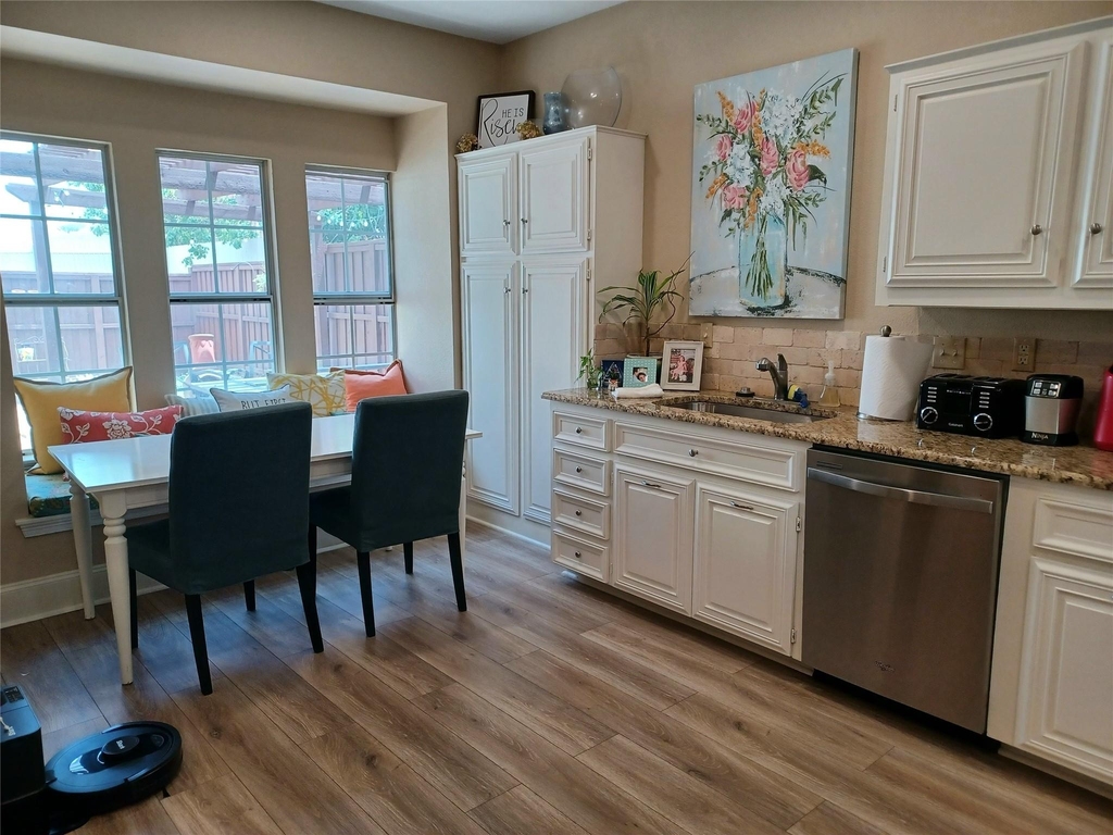 3611 Soft Wind Court - Photo 9