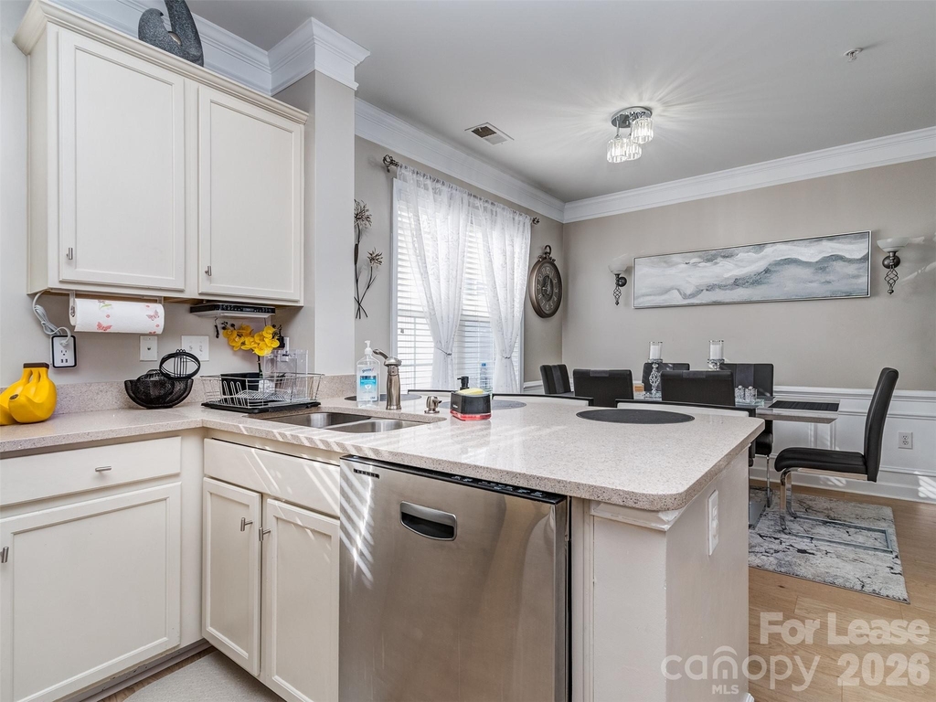2074 Ayrsley Town Boulevard - Photo 5