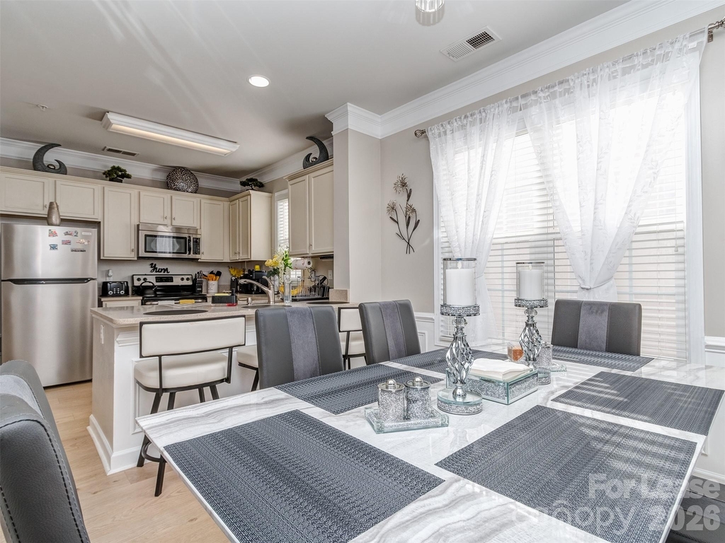 2074 Ayrsley Town Boulevard - Photo 10