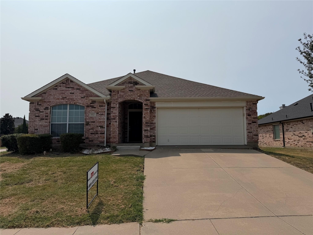 912 Tabasco Trail - Photo 0