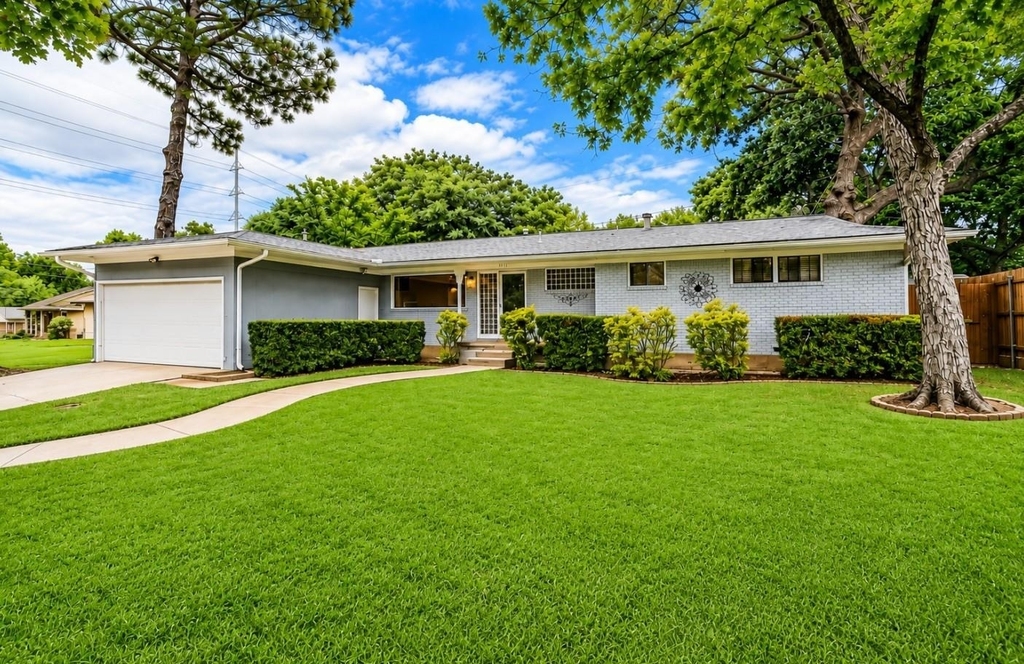 1813 Thomas Place - Photo 3