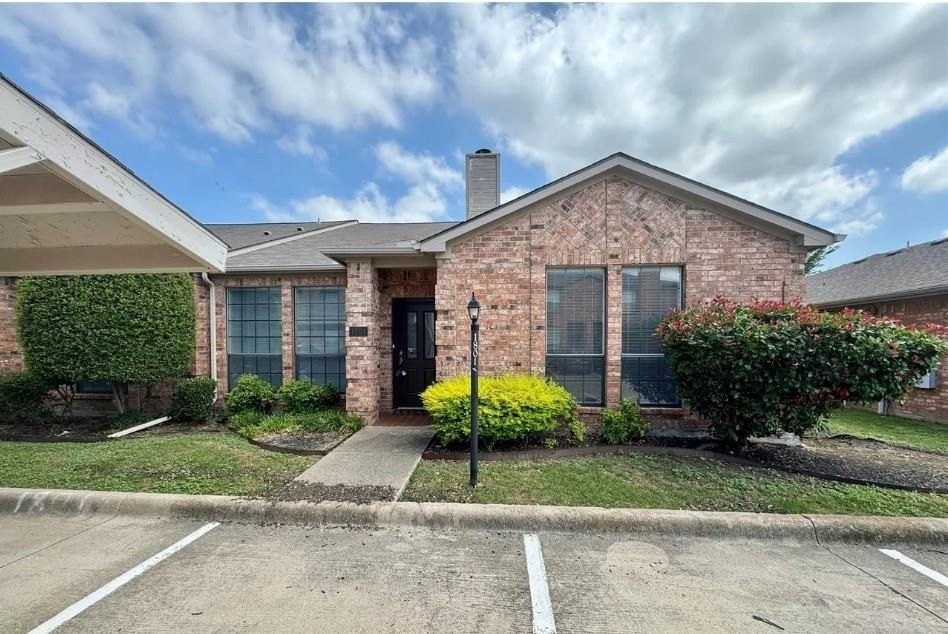 3500 E Park Boulevard - Photo 0