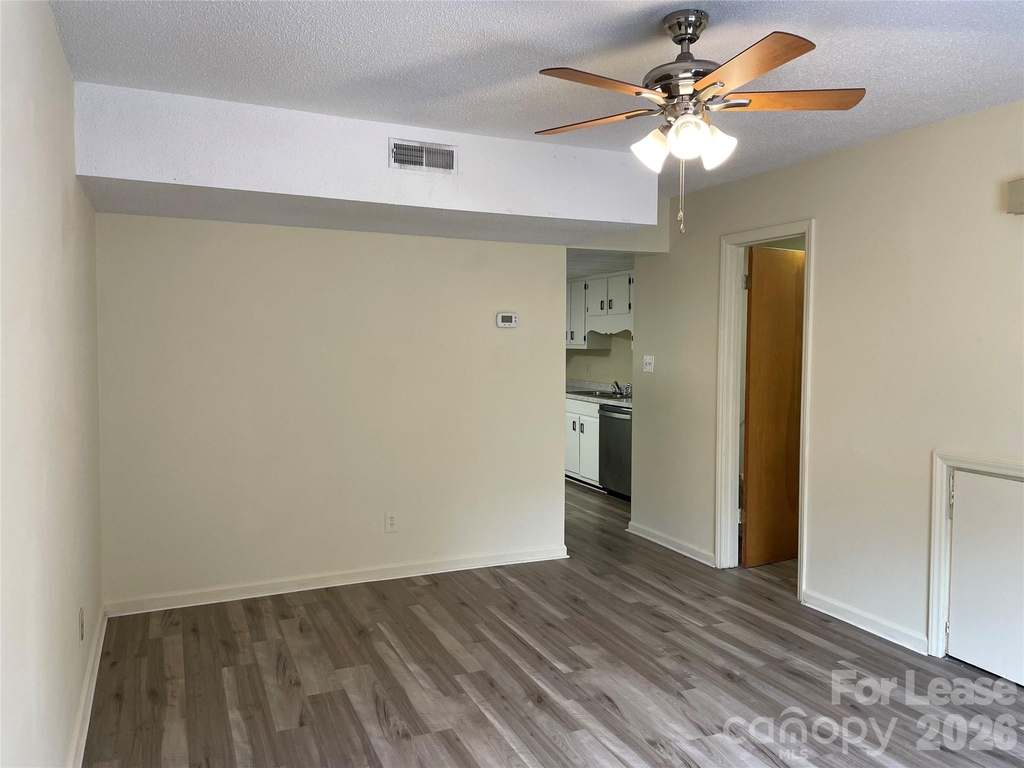 118 Ross Street - Photo 3