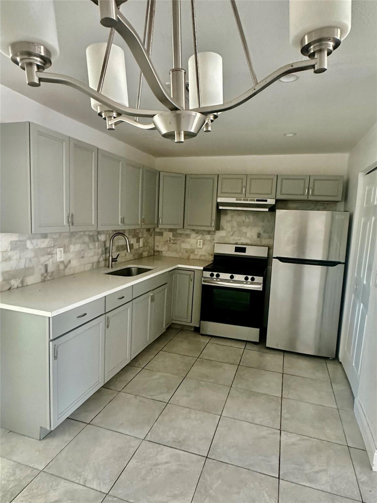 5400 Nw 17th Street - Photo 9