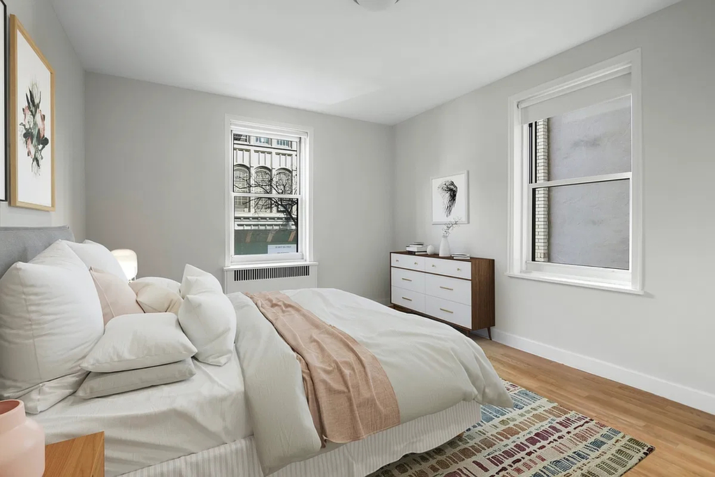 West 18th Street - Photo 3