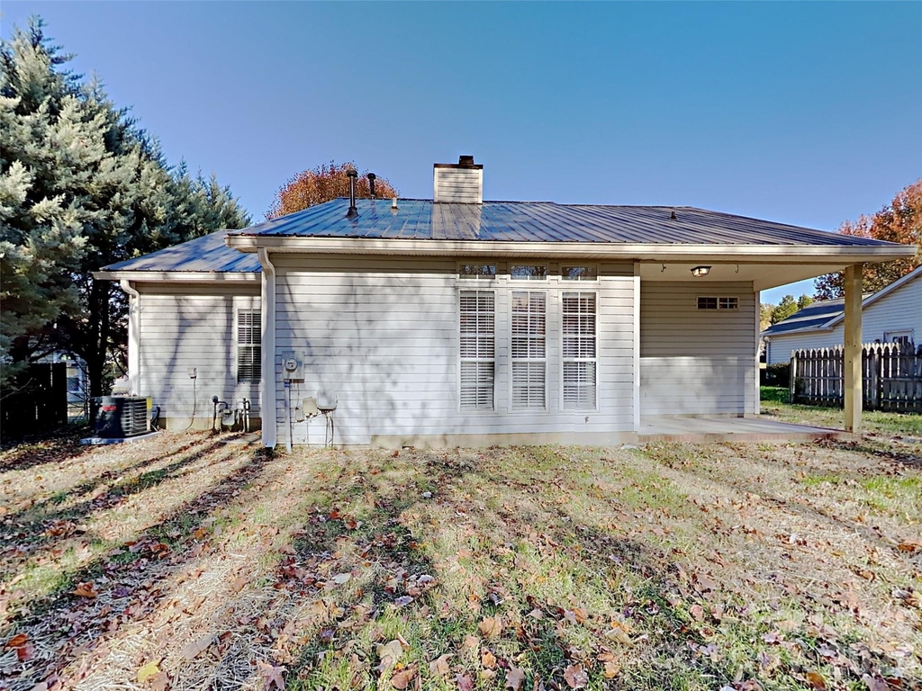 423 Cottonwood Park Drive - Photo 16