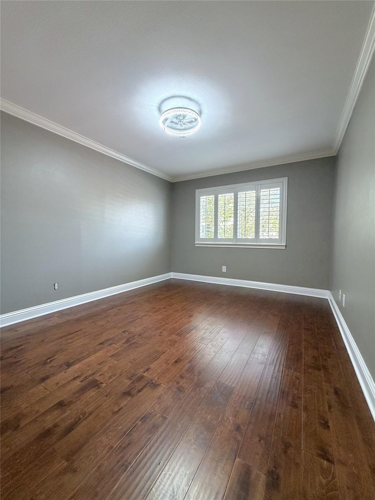 625 Trailwood Court - Photo 11