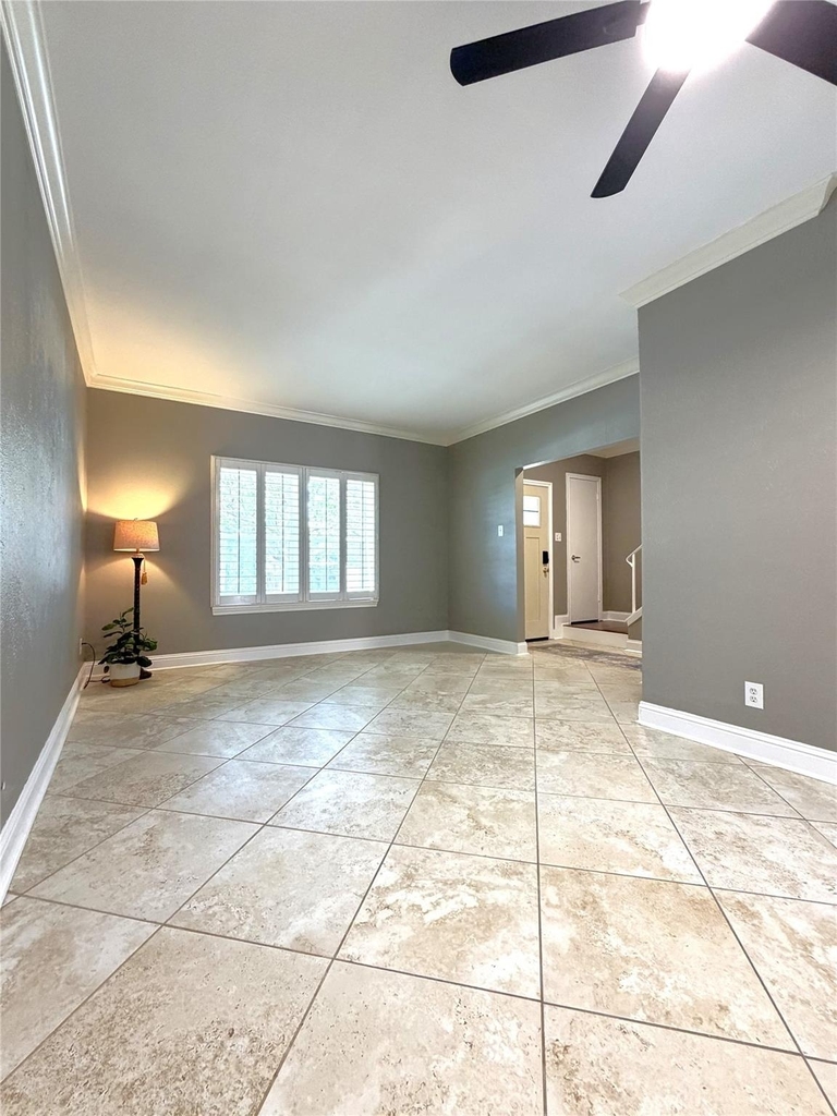 625 Trailwood Court - Photo 2