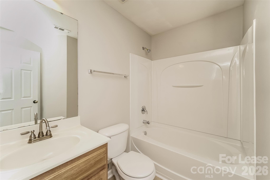 140 Dunnell Road - Photo 13