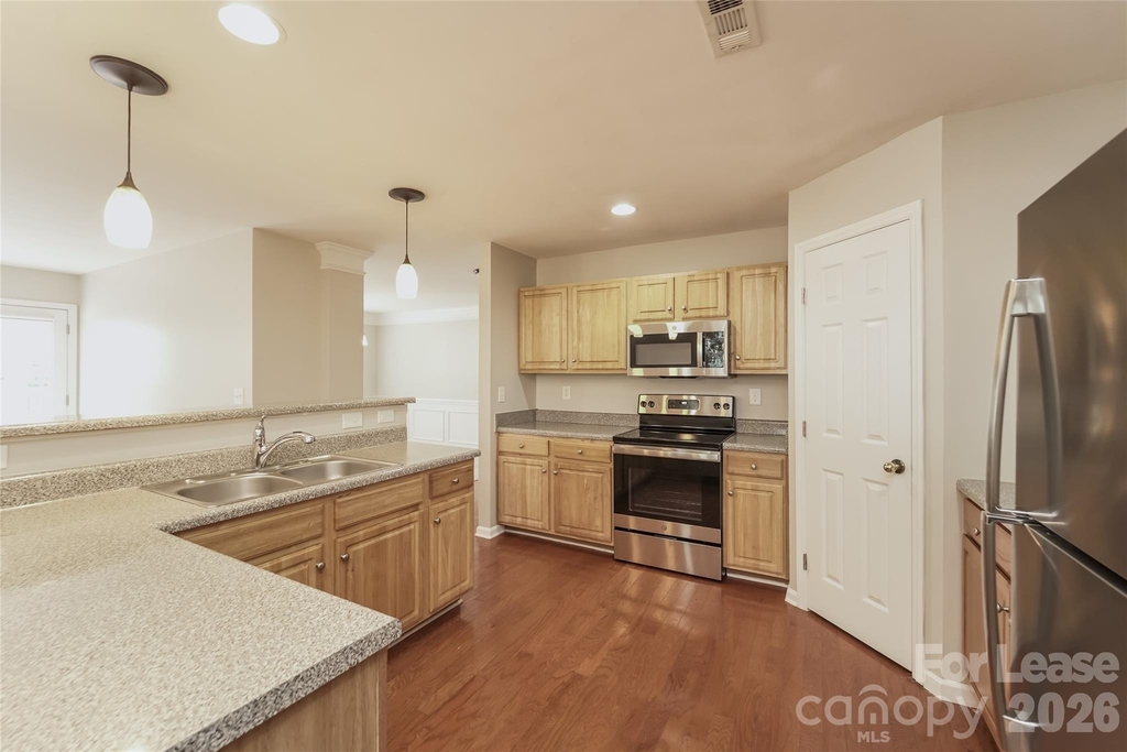 140 Dunnell Road - Photo 2