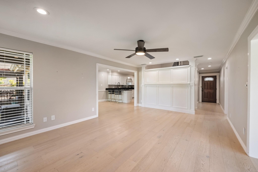 3326 Augusta Boulevard - Photo 4