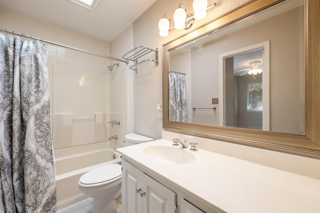3326 Augusta Boulevard - Photo 26