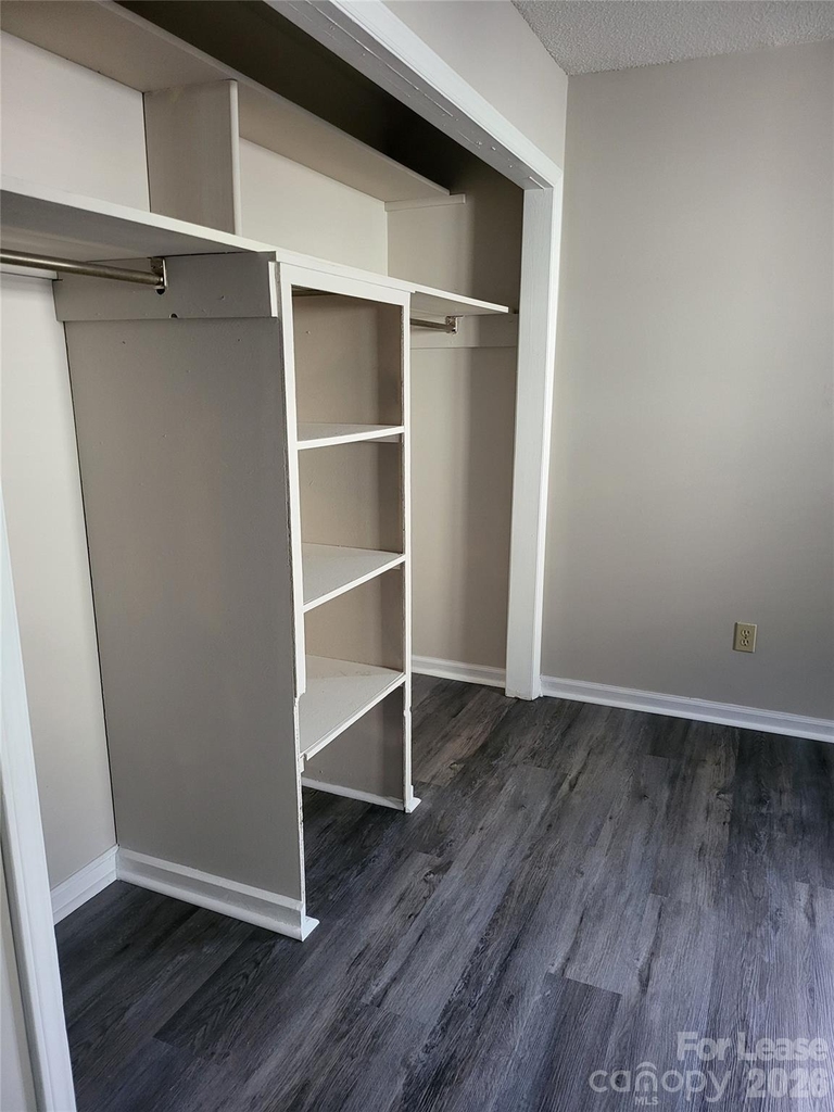 451 Montgomery Avenue - Photo 7